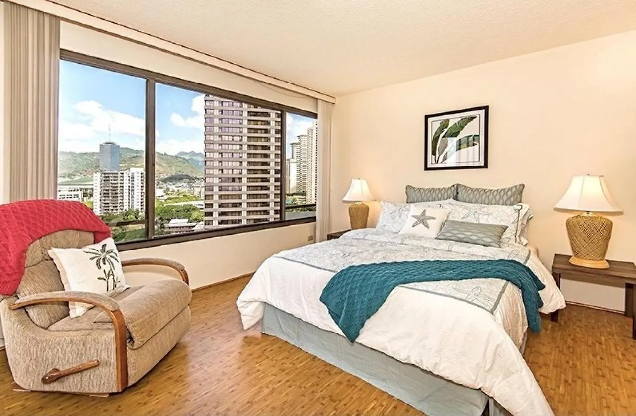 Discovery Bay 1419 Honolulu 0*,